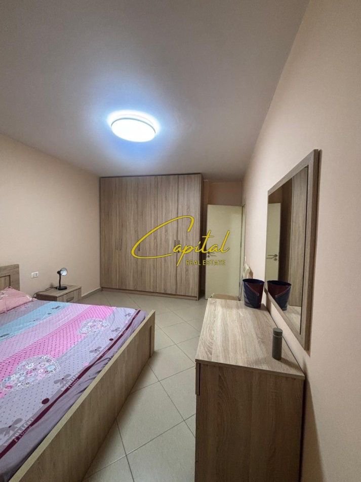 APARTAMENT ME QERA 1+1 RRUGA E DIBRES 480 EURO