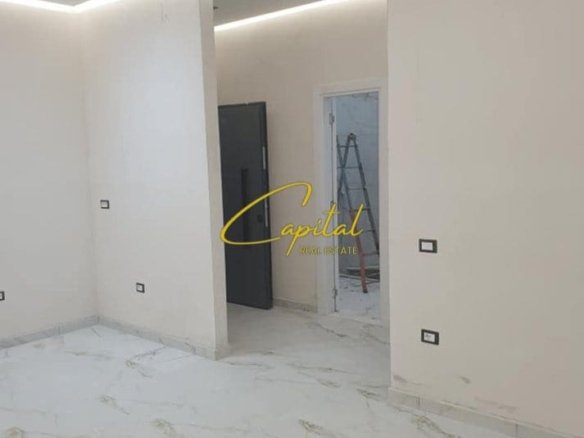AMBIENT BIZNESI ME QERA 74 M2 ASTIR 1000 EURO