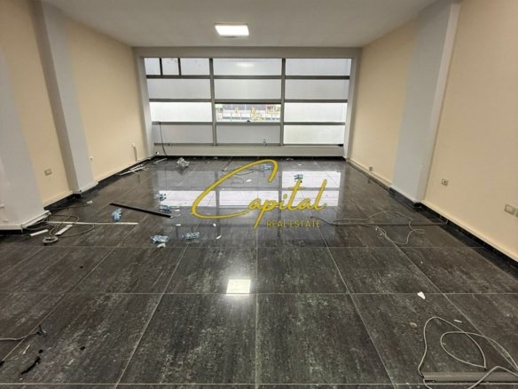 AMBIENT BIZNESI ME QERA 75 M2 ASTIR 60.000 LEKE