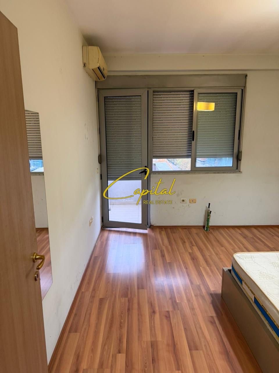 WhatsApp Image 2025-11-24 at 3.58.44 PM APARTAMENT ME QERA 2+1+2 RRUGA E KAVAJES 70.000 LEKE