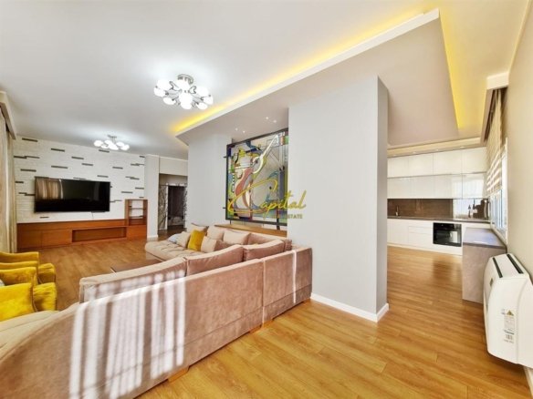 APARTAMENT ME QERA 4+1+2 KOMUNA E PARISIT 130.000 LEKE