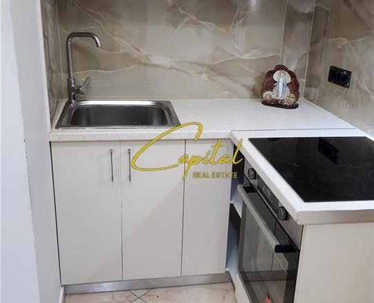 APARTAMENT ME QERA 1+1 QENDER 70.000 LEKE