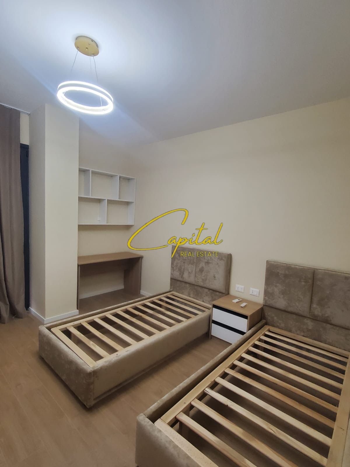 APARTAMENT ME QERA 2+1 LIQENI I THATE 1.300 EURO