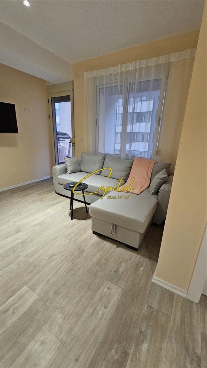 WhatsApp Image 2025-11-24 at 9.26.51 AM (1) APARTAMENT ME QERA 2+1+2 ISH STACIONI TRENIT 800 EURO