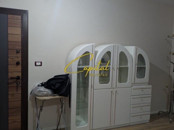 APARTAMENT ME QERA 2+1 XHAMLLIKU 50.000 LEKE