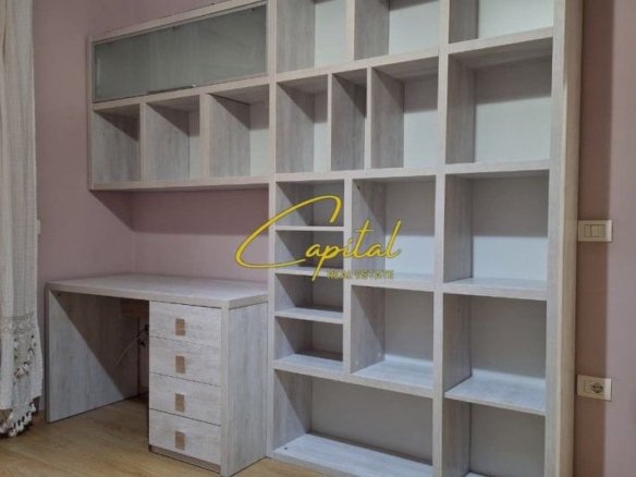 APARTAMENT ME QERA 2+1 RRUGA E DURRESIT 600 EURO