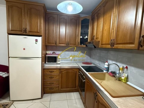 APARTAMENT ME QERA 2+1 KOMUNA E PARISIT 600 EURO