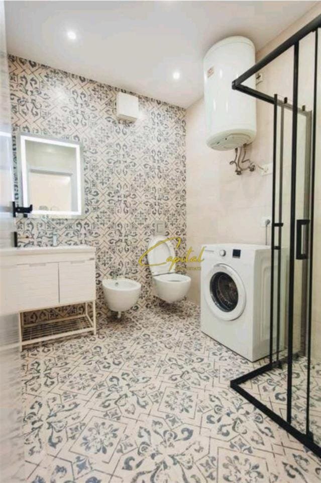 APARTAMENT ME QERA 1+1 MYSLYM SHYRI 650 EURO
