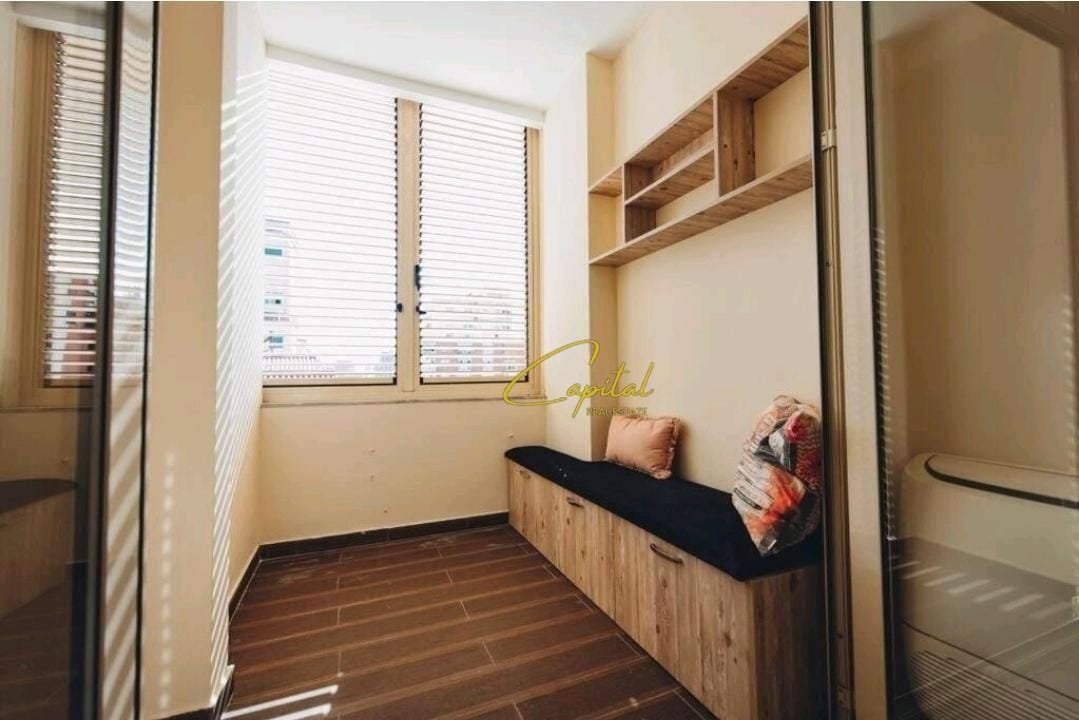 APARTAMENT ME QERA 1+1 MYSLYM SHYRI 650 EURO