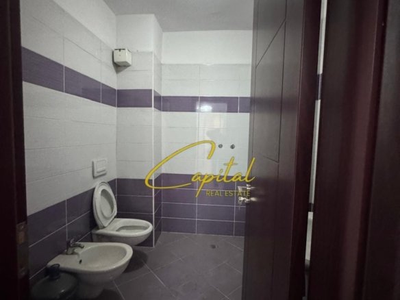 SHITET APARTAMENT 2+1 21 DHJETORI 258.000 EURO