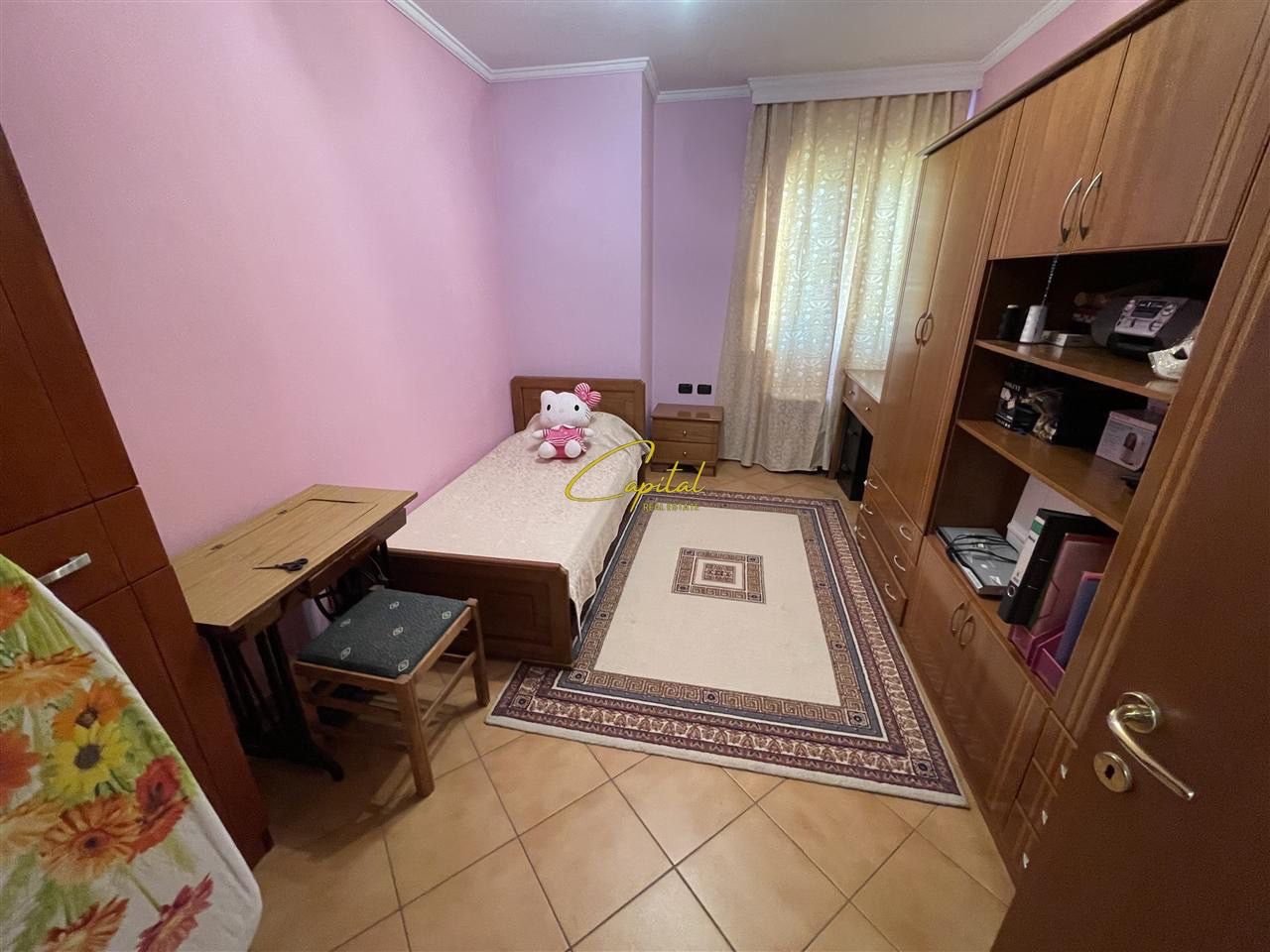 WhatsApp Image 2025-11-29 at 11.39.04 AM APARTAMENT ME QERA 2+1 STADIUMI AIR ALBANIA 1000 EURO