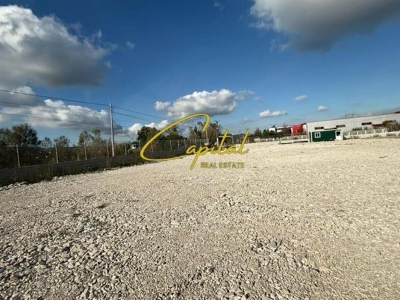 TOKE ME QERA 4000 M2 KASHAR 1.500 EURO