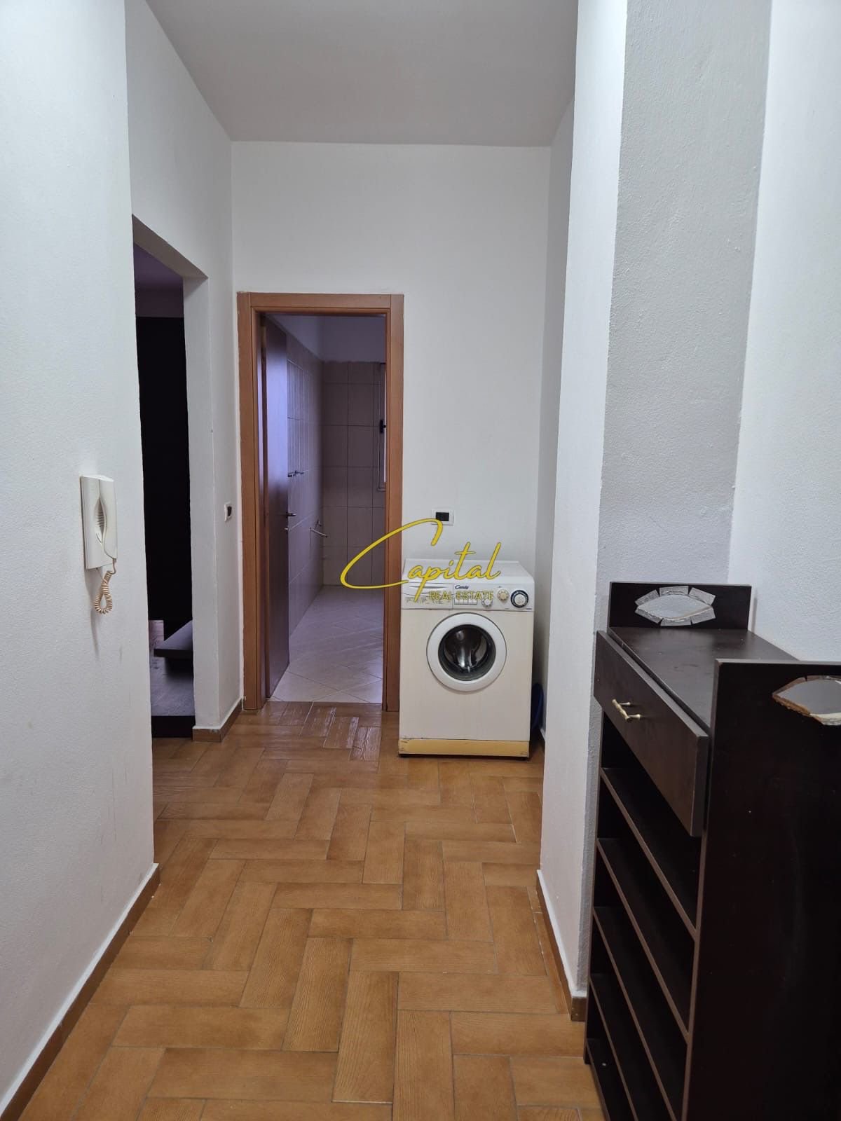 APARTAMENT ME QERA 2+1 MYSLYM SHYRI 70.000 LEKE