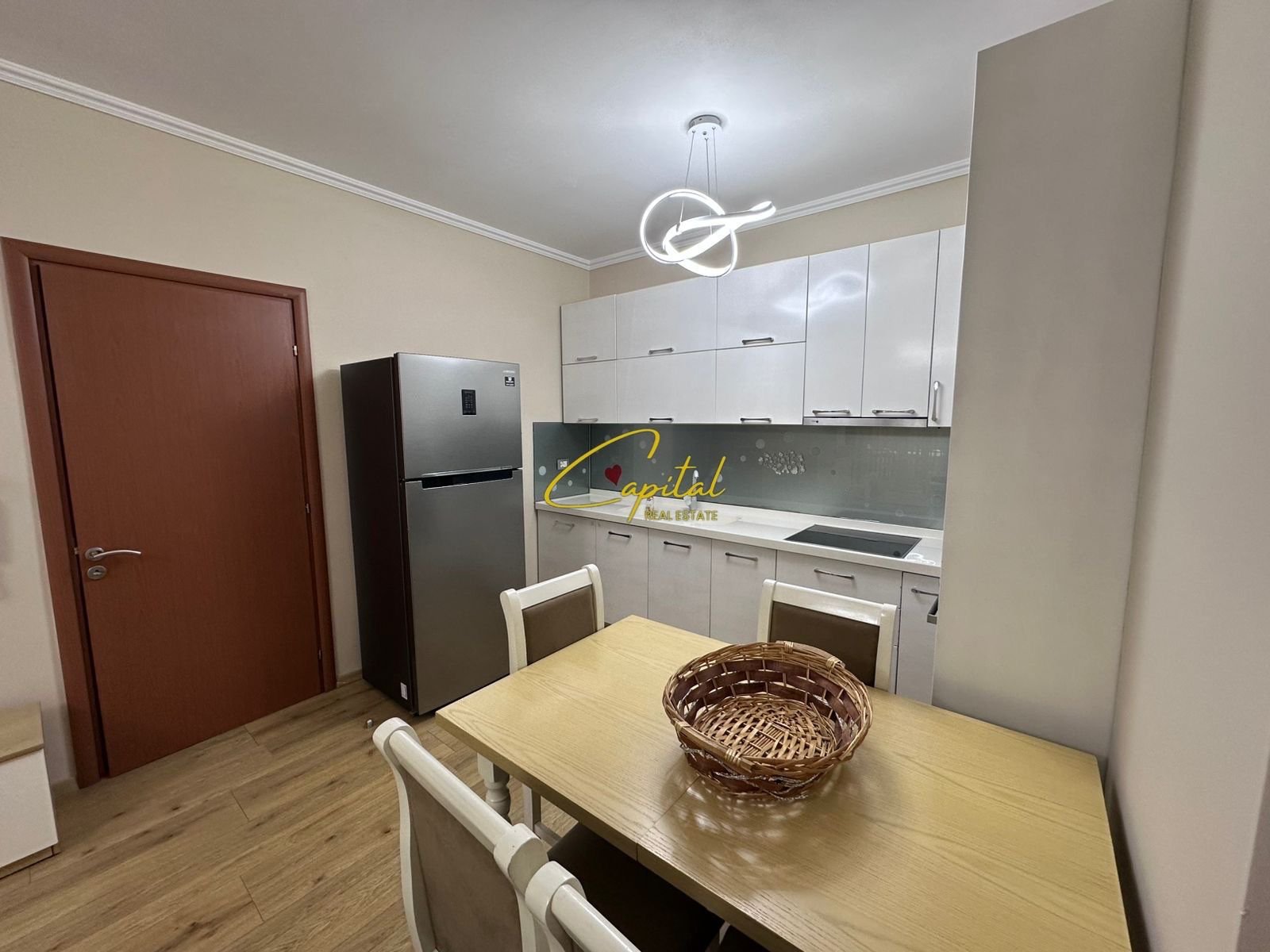 APARTAMENT ME QERA 1+1 YZBERISHT 52.000 LEKE