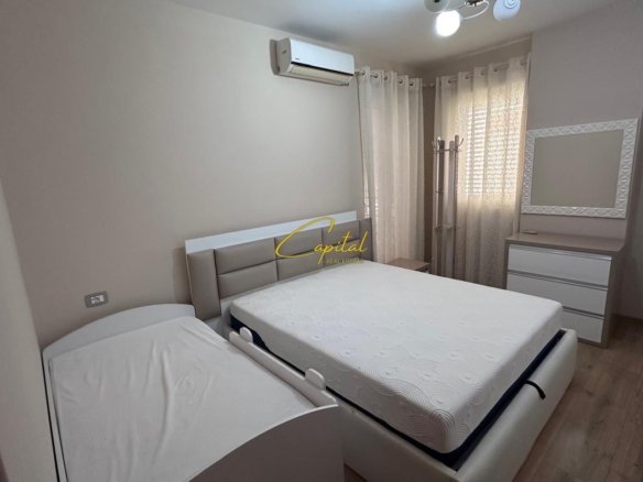 APARTAMENT ME QERA 1+1 YZBERISHT 52.000 LEKE