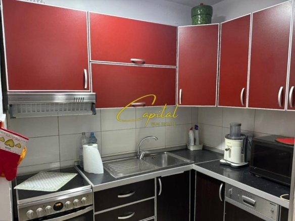 APARTAMENT ME QERA 2+1 PORCELAN 500 EURO