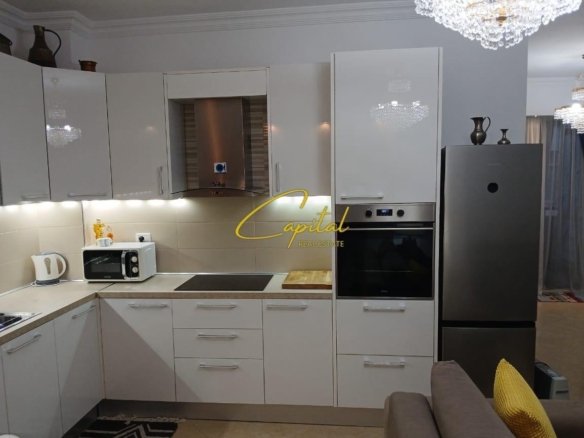 APARTAMENT ME QERA 2+1 FRESKU 520 EURO