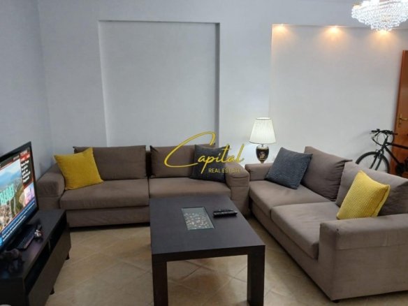 APARTAMENT ME QERA 2+1 FRESKU 520 EURO