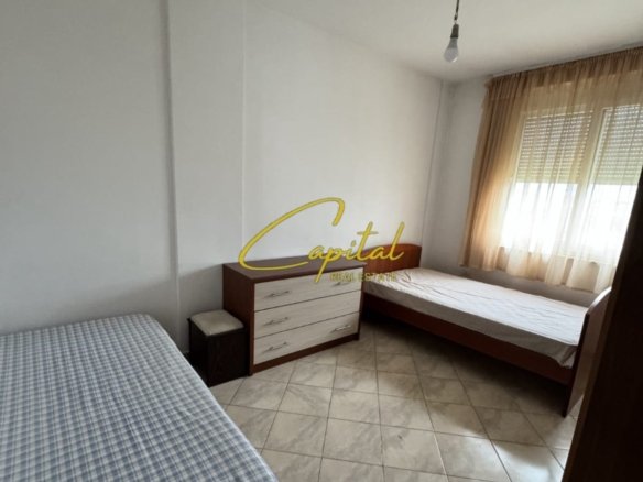 APARTAMENT ME QERA 2+1 KODRA E DIELLIT 50.000 LEKE