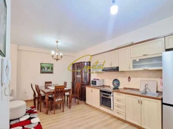 APARTAMENT ME QERA 2+1 RRUGA E KAVAJES 700 EURO
