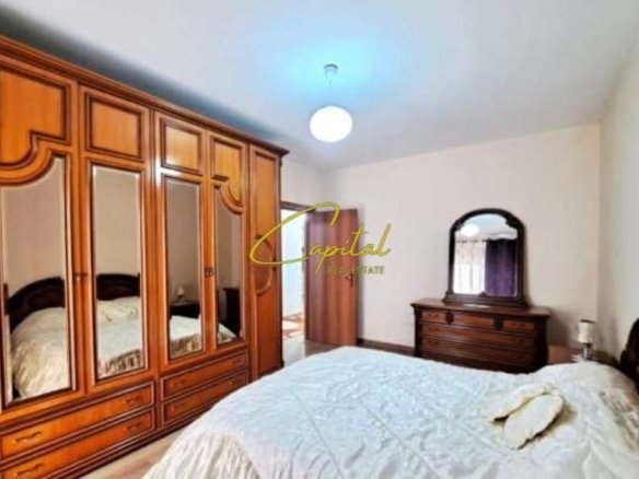 APARTAMENT ME QERA 2+1 RRUGA E KAVAJES 700 EURO