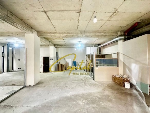AMBIENT BIZNESI ME QERA 210 M2 BRRYLI 180.000 LEKE