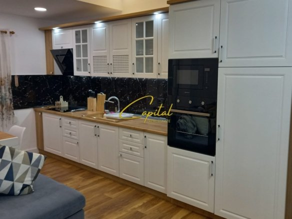 APARTAMENT ME QERA 1+1 SHESHI WILLSON 750 EURO