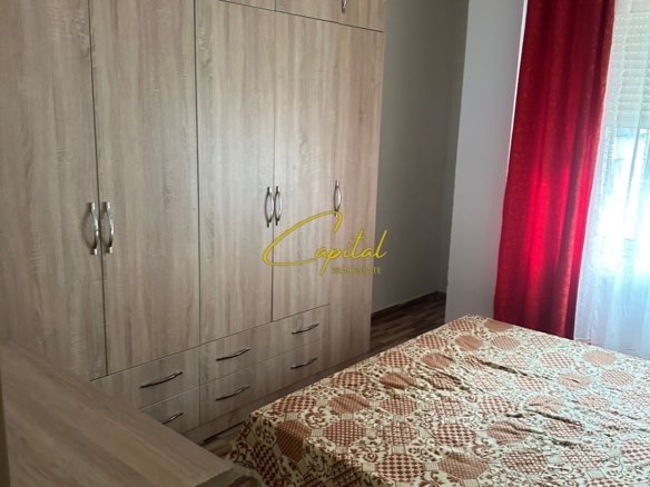 APARTAMENT ME QERA 1+1 KOMPLEKSI GOLDEN PARKU 50.000 LEKE