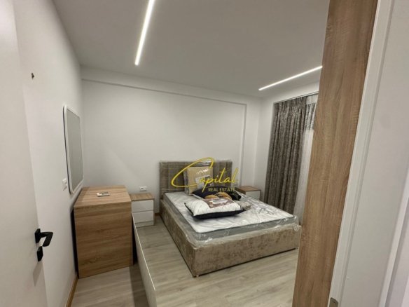 APARTAMENT ME QERA 1+1 ZOGU I ZI 70.000 LEKE