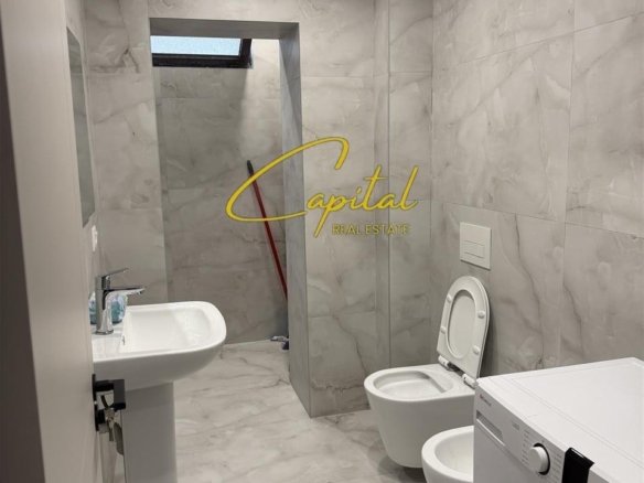 APARTAMENT ME QERA 2+1 ISH BLLOKU 850 EURO