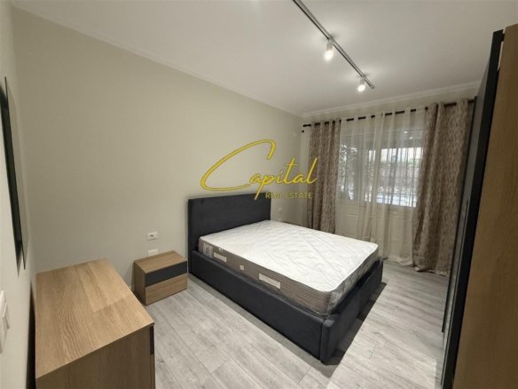 APARTAMENT ME QERA 2+1 ISH BLLOKU 850 EURO