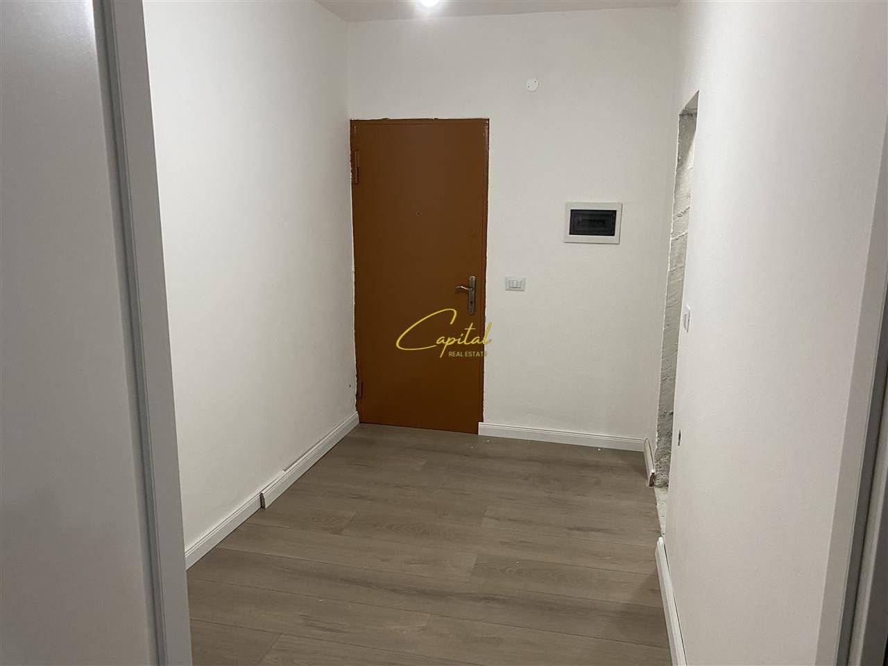 SHITET APARTAMENT 1+1 KOMBINAT 7.400.000 LEKE