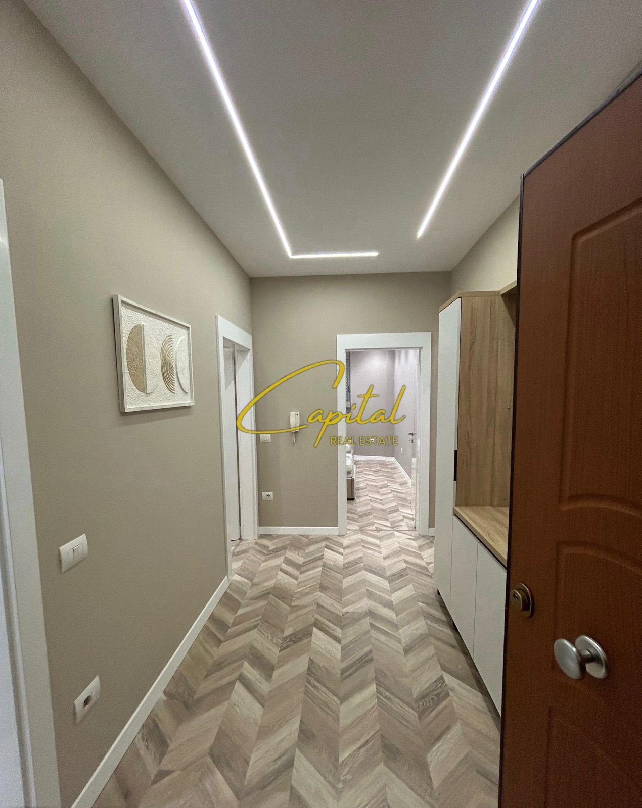 SHITET APARTAMENT 2+1+2 QENDER 360.000 EURO