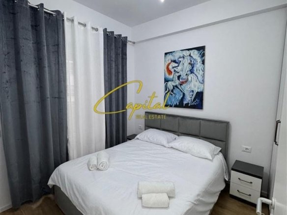 APARTAMENT ME QERA 1+1 ALI DEMI 450 EURO