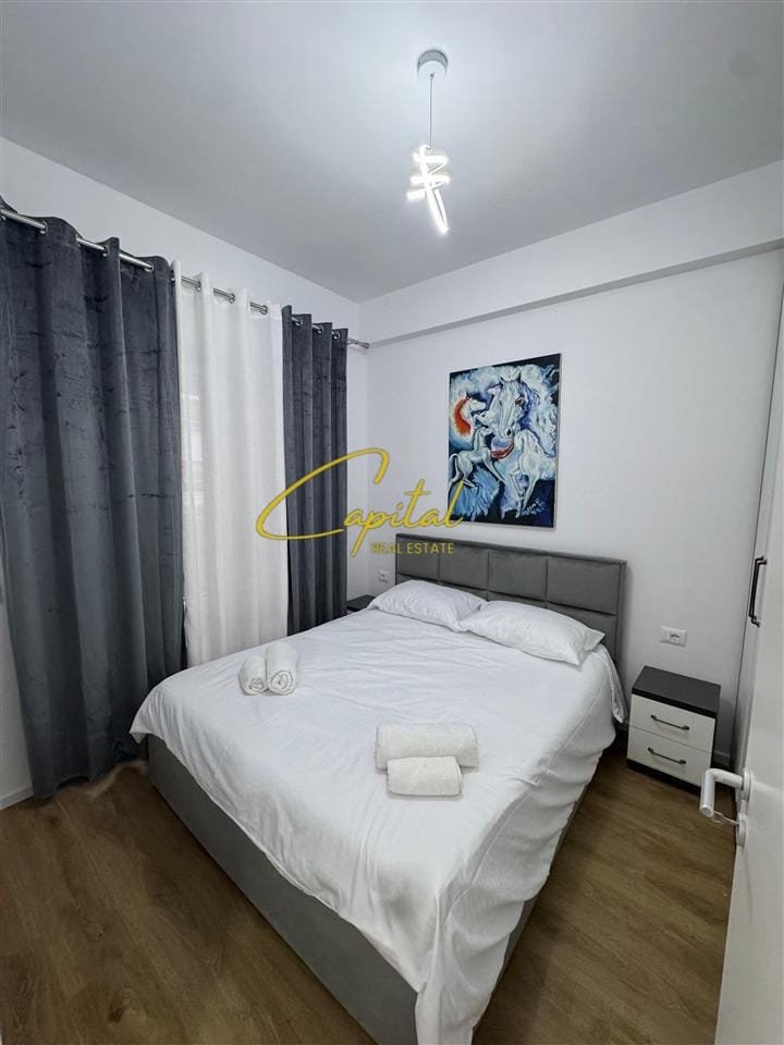 WhatsApp Image 2025-12-09 at 4.07.56 PM APARTAMENT ME QERA 1+1 ALI DEMI 450 EURO