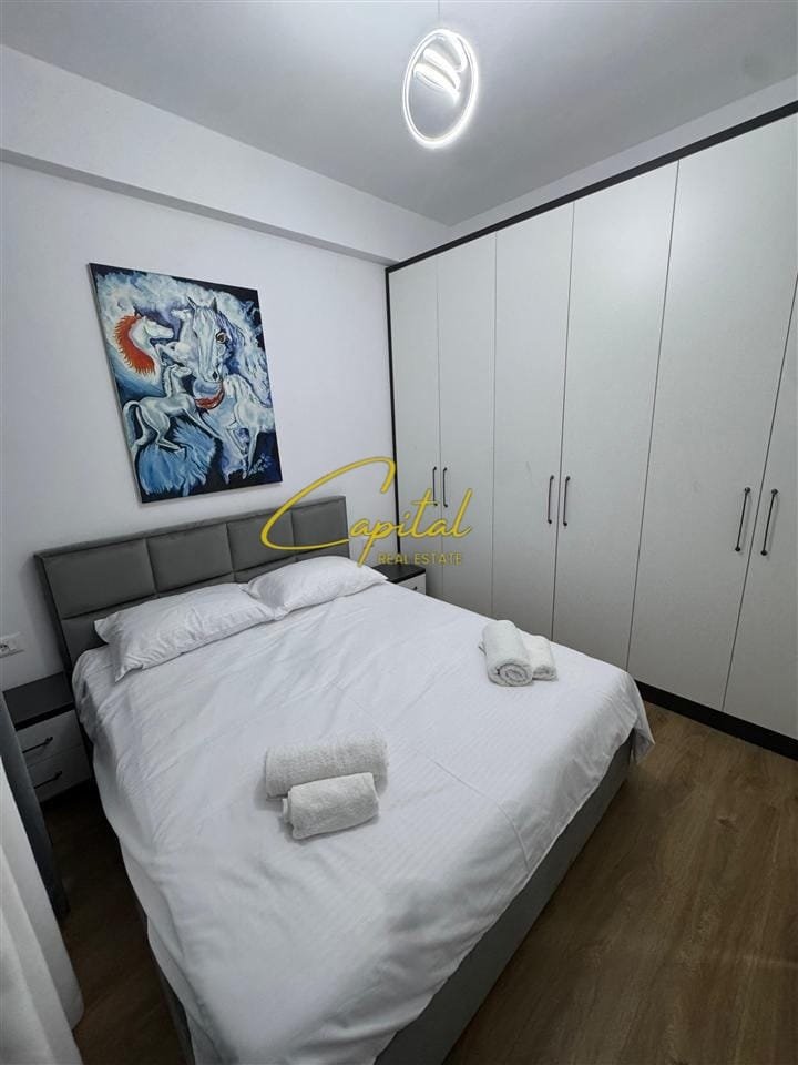 WhatsApp Image 2025-12-09 at 4.07.57 PM (1) APARTAMENT ME QERA 1+1 ALI DEMI 450 EURO