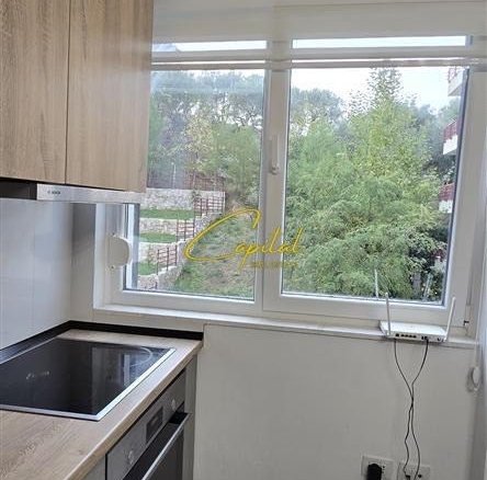 APARTAMENT ME QERA 2+1 LIQENI I THATE 630 EURO