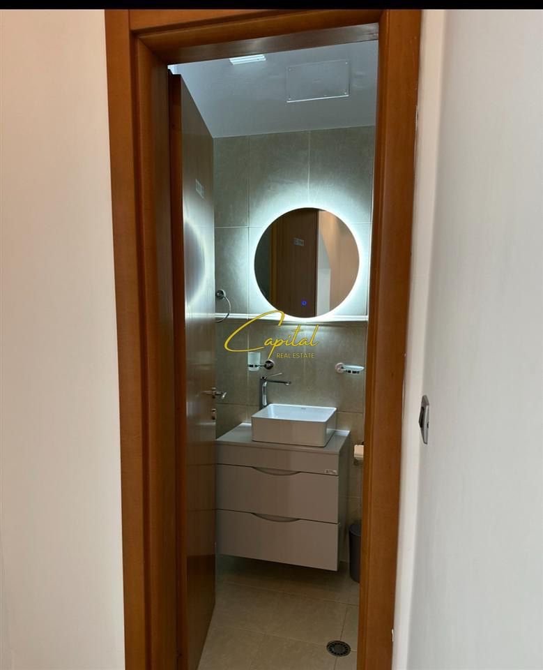 AMBIENT BIZNESI ME QERA 100 M2 ISH BLLOKU 1000 EURO