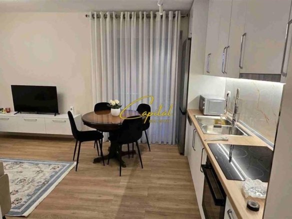 APARTAMENT ME QERA 2+1 MYSLYM SHYRI 75.000 LEKE