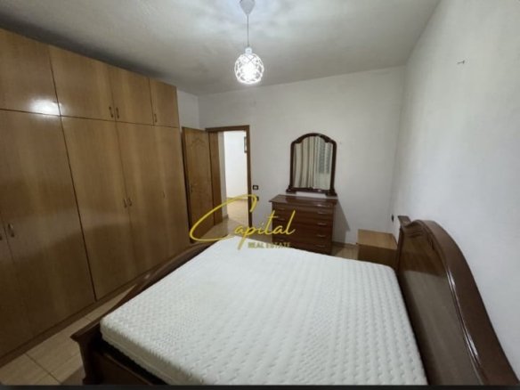 APARTAMENT ME QERA 2+1 MATERNITETI I RI 45.000 LEKE