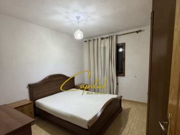 APARTAMENT ME QERA 2+1 MATERNITETI I RI 45.000 LEKE