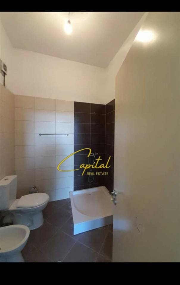 APARTAMENT ME QERA 2+1 ASTIR 45.000 LEKE