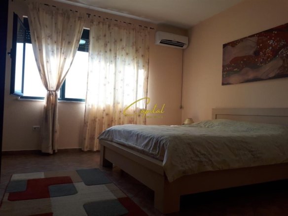 APARTAMENT ME QERA 1+1 ISH BLLOKU 70.000 LEKE