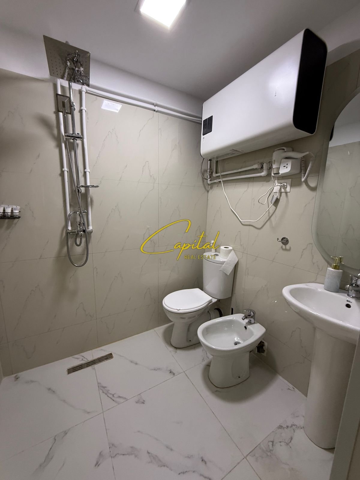 WhatsApp Image 2025-12-13 at 10.55.46 AM JEPEN 3 APARTAMENT Air Bnb ME QERA 120 M2 QENDER 2.200 EURO