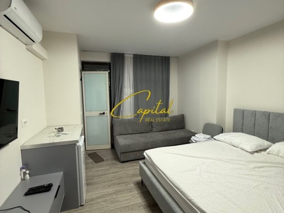 JEPEN 3 APARTAMENT Air Bnb ME QERA 120 M2 QENDER 2.200 EURO