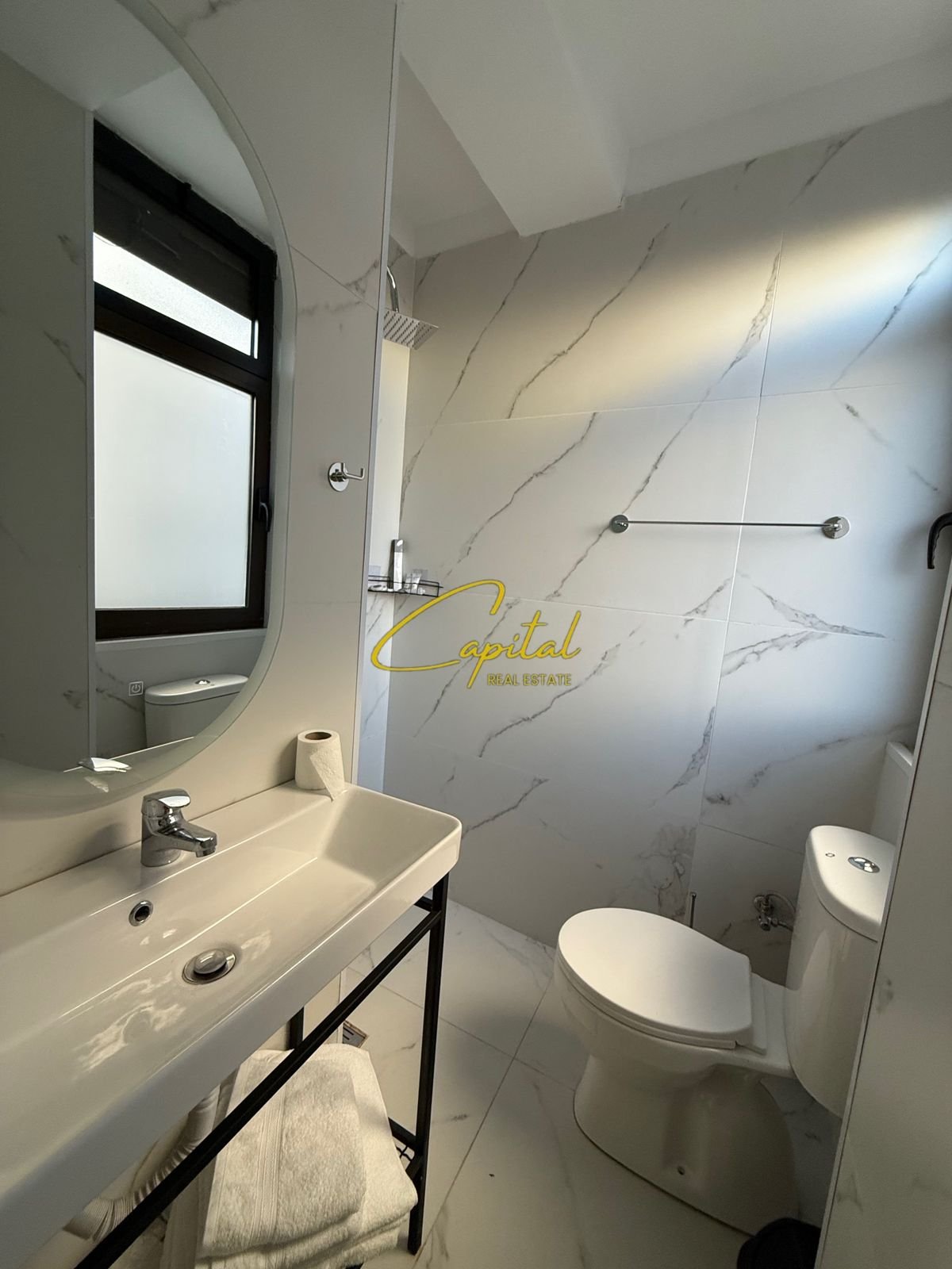 WhatsApp Image 2025-12-13 at 10.55.50 AM JEPEN 3 APARTAMENT Air Bnb ME QERA 120 M2 QENDER 2.200 EURO