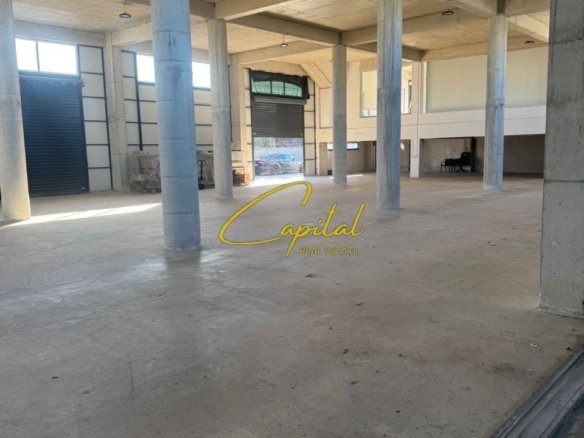 MAGAZINE ME QERA 2.900 M2 KASHAR 13.000 EURO