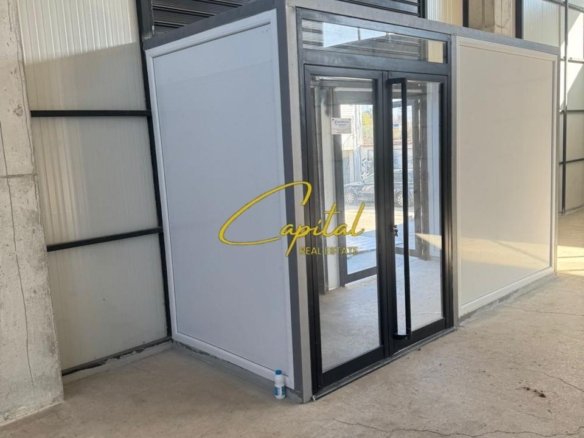 MAGAZINE ME QERA 2.900 M2 KASHAR 13.000 EURO