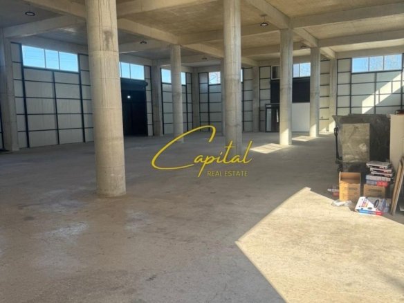 MAGAZINE ME QERA 2.900 M2 KASHAR 13.000 EURO