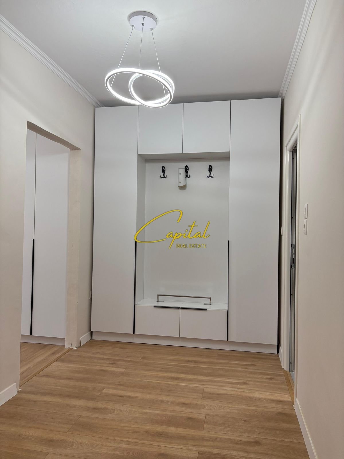 WhatsApp Image 2025-12-15 at 10.19.40 AM SHITET APARTAMENT 1+1 SHKOLLA E BASHKUAR 122.000 EURO
